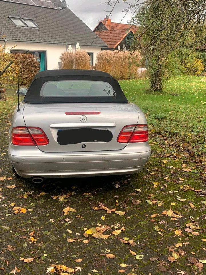 CLK 200 elegance sehr gepflegt wenig km in Lichtenau