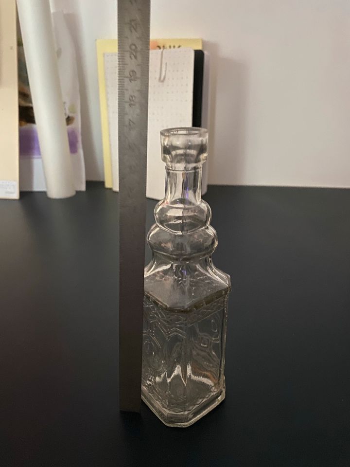 Vase aus Glas klein in Kissing