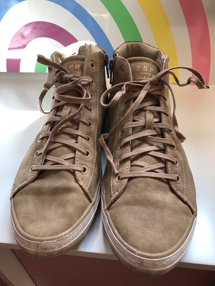 Esprit Sneaker Turnschuhe Größe 40 in Bad Kreuznach