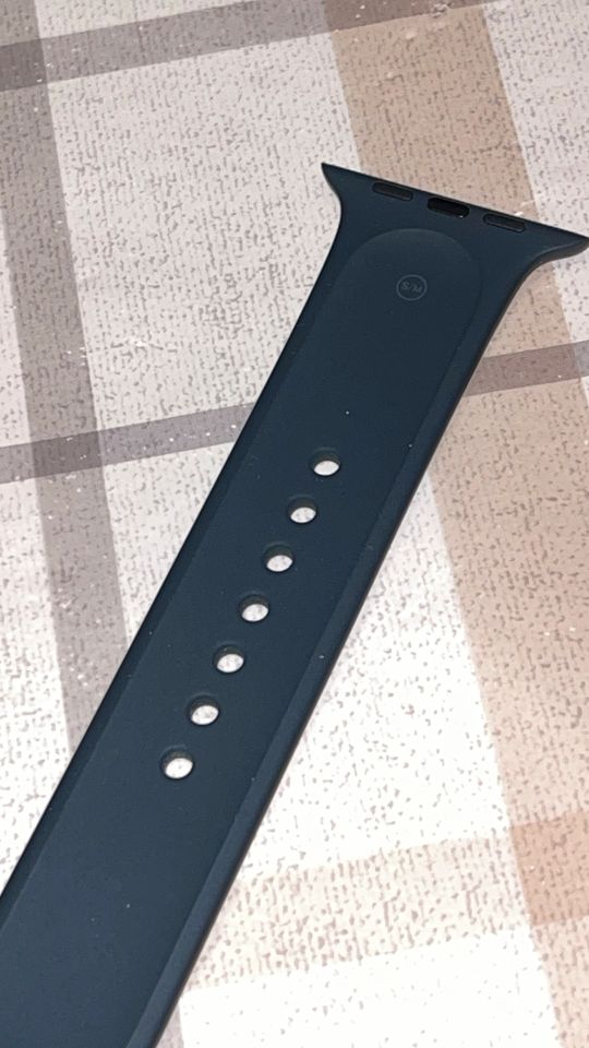 1X Ersatz Apple Watch Armband 42mm /Black in Rain Lech