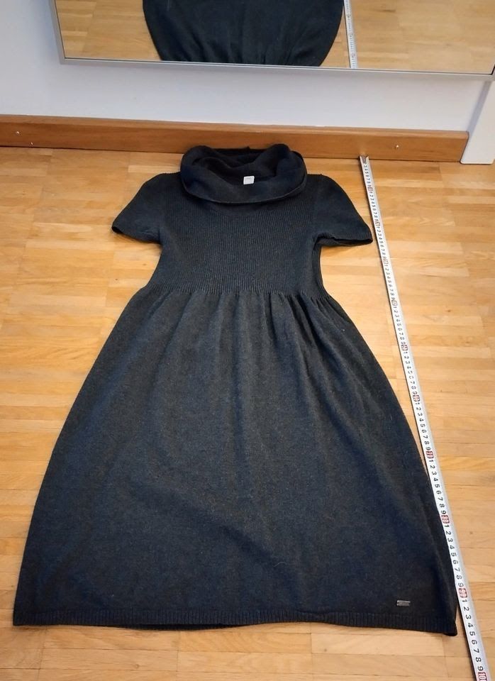 Hübsches Strickkleid S.Oliver Anthrazit Kurzarm Rollkragen 38/40 in Speyer