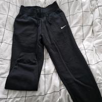 nike Jogginghose gr.m Thüringen - Meuselwitz Vorschau