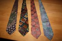 Krawatten Schlips Binder original 70er 80er Vintage Fasching Sachsen - Ottendorf-Okrilla Vorschau