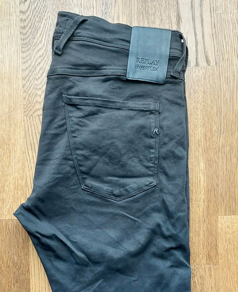 Replay Jeans - schwarz - 30/32 in Fürth