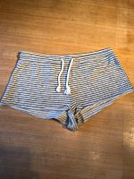 Stoff Hotpants Nordrhein-Westfalen - Herford Vorschau