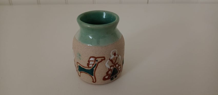 kleine Vase Etho Stil ca. 6,5 cm hoch in Bestensee