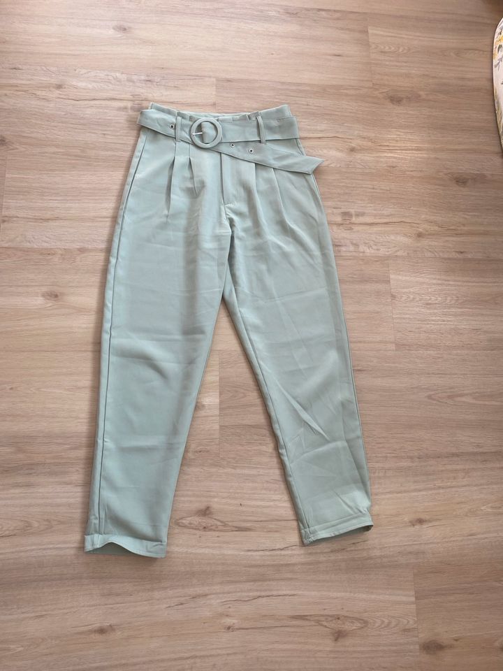 Chino, Hose, Ge. 34 XS in Geisa