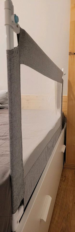 Bettgitter Kinderbettgitter 150 cm lang von Zehnhase in Michendorf