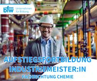 Aufstiegsfortbildung – Industriemeister:in Chemie in Stuttgart Stuttgart - Bad Cannstatt Vorschau