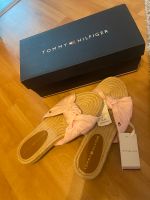 Tommy Hilfiger Schlappen Neu Größe 38 rosa weiß Bielefeld - Heepen Vorschau