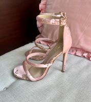 Missguided Strap Heels Rosa Gold Satin High Heels NEU & OVP Eimsbüttel - Hamburg Rotherbaum Vorschau