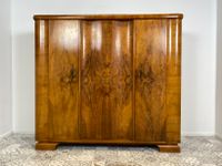 WMK Besonders schöner & gut erhaltener Art Deco Kleiderschrank aus Vollholz mit Wurzelholz Fronten, Schubladen & perfekter Aufteilung # Schrank Wäscheschrank Schlafzimmerschrank Wardrobe Antik Vintage Friedrichshain-Kreuzberg - Friedrichshain Vorschau