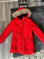 Tommy Jeans Damen Winterjacke Rot S Hessen - Nidderau Vorschau