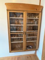 Schrank Antik hängend für Glaser oder als Küchenschränke Hessen - Niddatal Vorschau