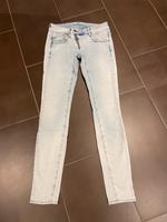 G Star Lynn ZIP Mid skinny Damen Jeans 26/32 neuwertig Niedersachsen - Dinklage Vorschau