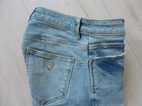 NEUw Guess Jeans Skinny Mid Gr. 25 Sehr guter Zustand Hessen - Hochheim am Main Vorschau