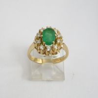 Ring mit Smaragd und Brillanten in 585er Gold gefasst (Nr. 596) Hannover - Mitte Vorschau