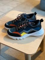 ZARA Sneaker bunt blau petrol dicke Sohle Sportschuhe Nordrhein-Westfalen - Hamm Vorschau