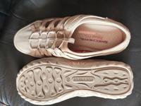 SKECHERS GR 38 SABOT SLIPPER MEMORY FOAM SOHLE TOP WIE NEU Hessen - Rodenbach Vorschau