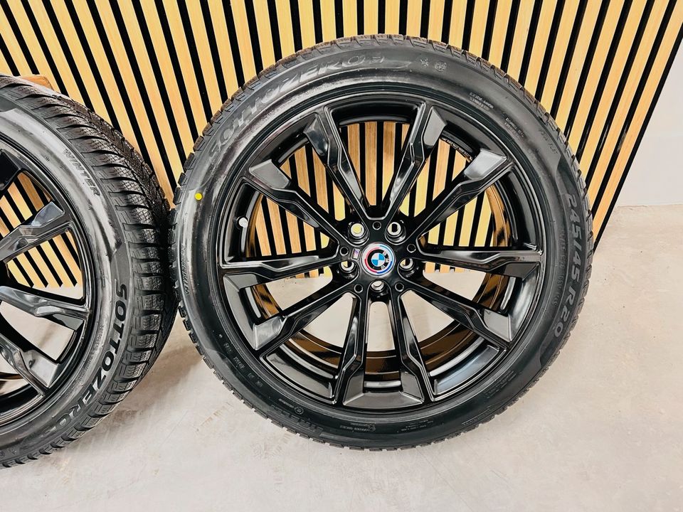 NEUE Originale BMW 20“ M699 X3 G01 X4 G02 Winterräder ⭐️ Pirelli in Landshut