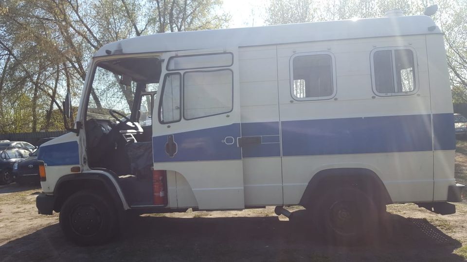 Mercedes Benz MB 609D ex. Polizei Mannschaftswagen Oldtimer in St. Andreasberg