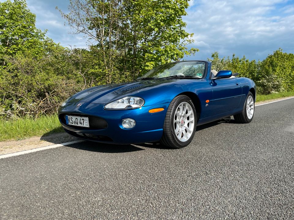 Jaguar XKR Cabrio; 1999; 365PS Kompressor in Kassel