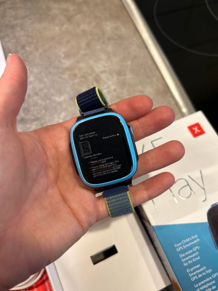 Xplora Smartwatch X5 in schwarz/blau in Berlin