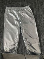 Leggins Metallic/Silber zu verkaufen Damen Nordrhein-Westfalen - Oerlinghausen Vorschau