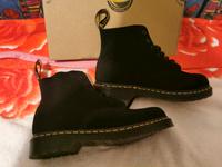 Neu, 41, dr. Martens aus Wildleder Hessen - Lich Vorschau