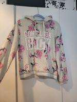 Hoodie mit Blumen Sachsen-Anhalt - Halle Vorschau