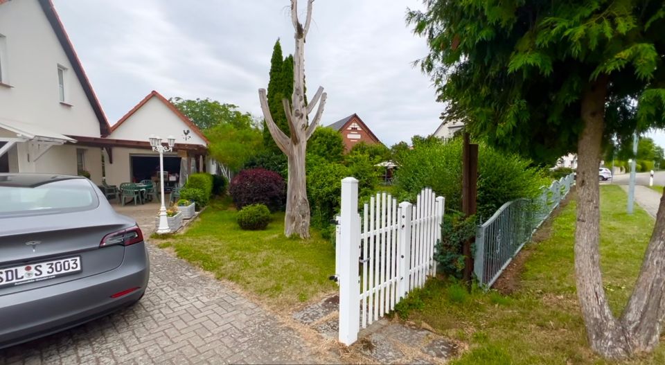 Einfamilienhaus mit schönem Grundstück und moderner Photovoltaikanlage in Schinne