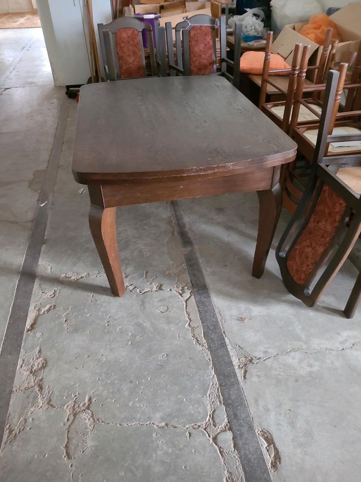 Massiver  Tisch, Holz, ausziehbar in Bad Sachsa