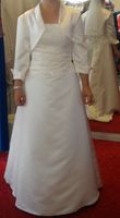 Elegantes Hochzeitskleid Brautkleid mit Blazer Schuhe Gr. 40 Berlin - Pankow Vorschau