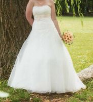 Hochzeits/Brautkleid Ivory (Creme) mit Spitze, Agnes Bridal Dream Bayern - Biberbach Vorschau