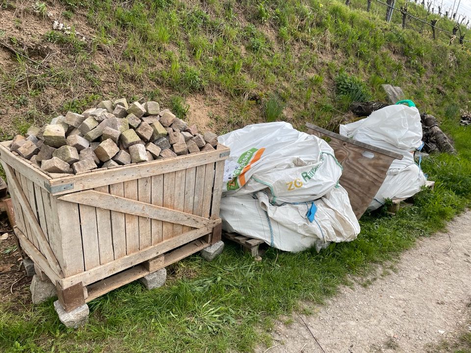 Porphyr Kopfsteinpflaster Gartensteine 3t ca. 15qm in Oberkirch