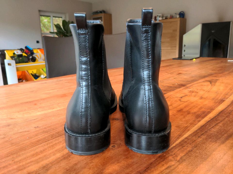 Ecco Chelsey Boots Sartorelle 25 Größe 39 Leder Stiefelette in Nienstädt