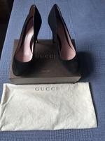 GUCCI Plateau Highheels Pumps Gr. 39 schwarz Wildleder Berlin - Tempelhof Vorschau