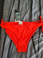 Bikini Bikinihose Badehose H&M Gr. 44 koralle rot Kr. Dachau - Dachau Vorschau