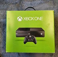 Xbox One 500GB mit zwei Controllern HDMI Kabel und Ladekabel Rheinland-Pfalz - Wiebelsheim Vorschau