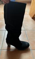 Hohe elegante „Overknee-Stiefel schwarz von Bugatti in 41 Schleswig-Holstein - Erfde Vorschau