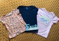 3 fröhliche T-Shirts von u.a. H&M, Gr 116/122 Sachsen - Horka Vorschau