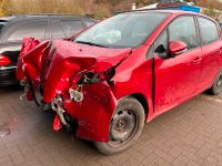 Peugeot 208 C 5-türige Benzin Rot bj 2012 Schlachtfest Ersatzteil Rheinland-Pfalz - Müllenbach (bei Adenau) Vorschau