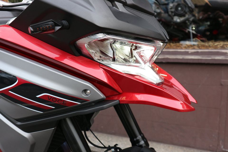 Motorrad  VOGE Adventure 650DSX rot 47PS 1 Zylinder NEU in Köln