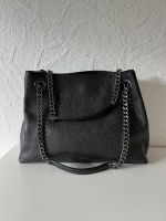 NEU Karl Lagerfeld Schultertasche Tasche Schwarz Leder Damen Nordrhein-Westfalen - Pulheim Vorschau