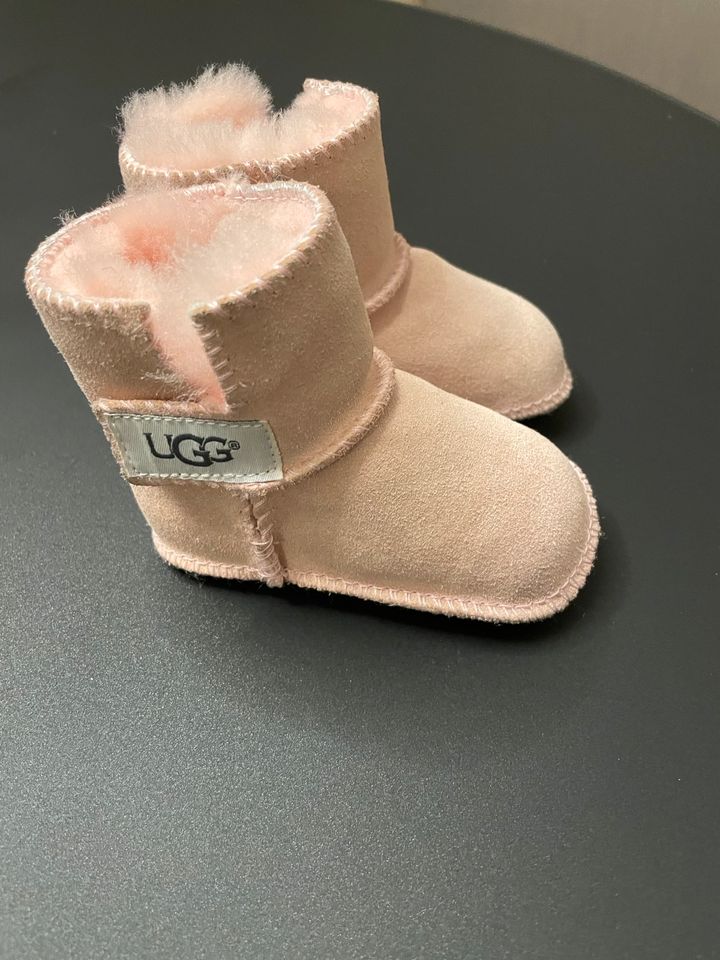 UGG Babyschuhe in Berlin