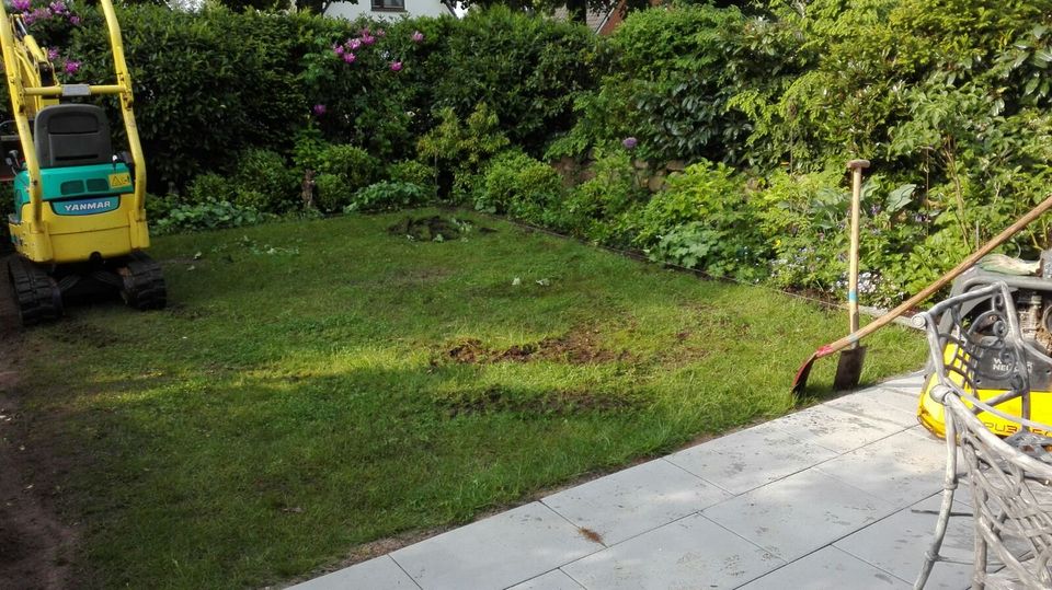 Kunstrasen verlegen Rasen Ersatz Rollrasen Garten Terrasse Balkon in Todendorf