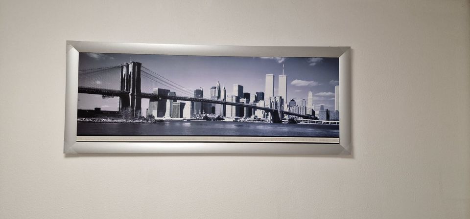 Bild mit New York World Trade Center vor dem 11.09.01 in Günzburg