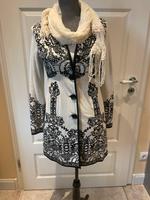 Taifun Set- Strickjacke, T-Shirt, Schal 34/36 Niedersachsen - Scheeßel Vorschau