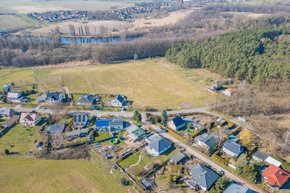 Neuwertiger Bungalow in Potsdam-Paaren mit unverbaubaren Weitblick in Potsdam