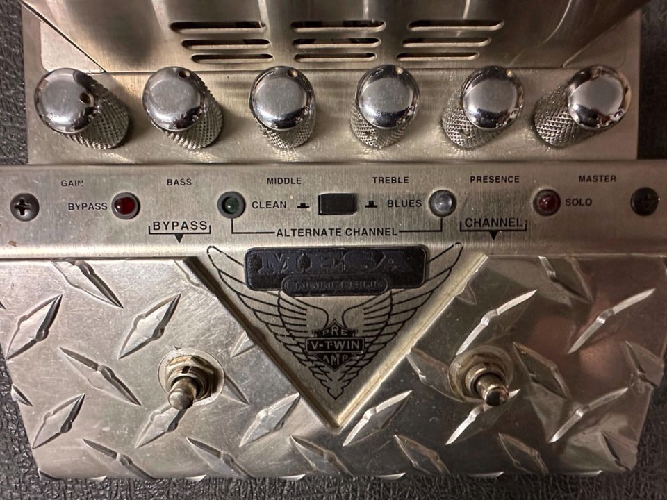 Mesa V-Twin Preamp (V1) in Regensburg